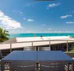 Absolute Airlie Central Airlie Beach - Redcliffe Tourism