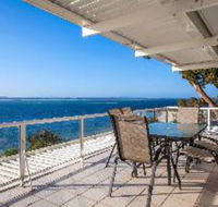 3 Bedroom House Classic View 2 / 49 Victoria Parade FREE WIFI - Redcliffe Tourism