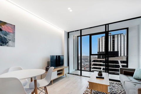 IFSuites (IFSTAYS) Light House Apartment - Redcliffe Tourism 3
