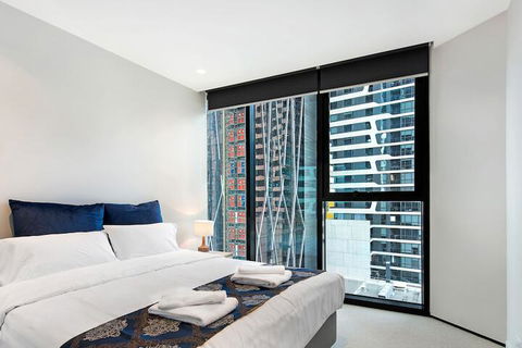 IFSuites (IFSTAYS) Light House Apartment - Redcliffe Tourism 6
