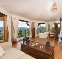 Clouds Safari - Redcliffe Tourism