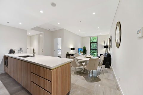 Luxury Experience In Prime Location - Redcliffe Tourism 6