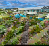 Pacific Blue Townhouse 358 / 265 Sandy Point Road - Redcliffe Tourism