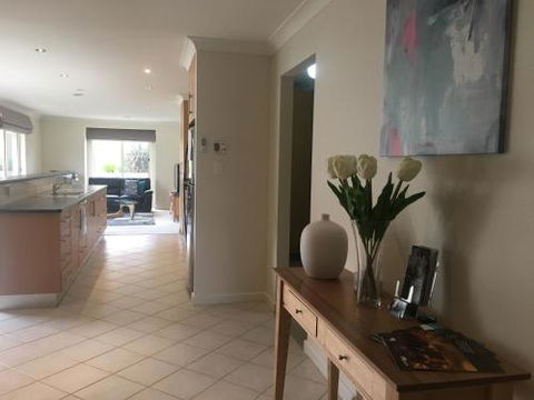 Apartment 229 Mount Gambier - Redcliffe Tourism 6