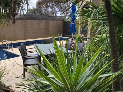 Pacific Paradise - Redcliffe Tourism 2