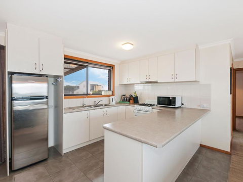 AMBIENCE By THE SEA - Redcliffe Tourism 1