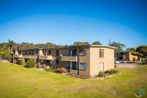Apollo Unit 31 - Redcliffe Tourism 3