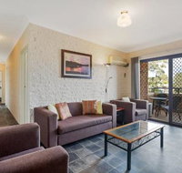 Apollo Unit 14 - Redcliffe Tourism