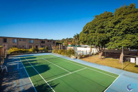 Apollo Unit 14 - Redcliffe Tourism 5