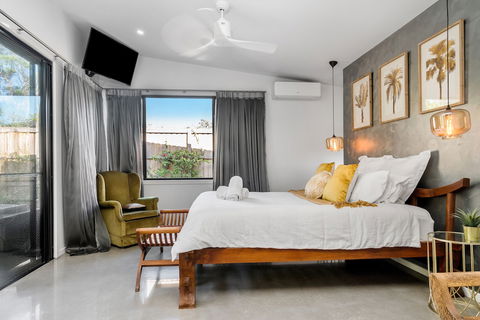 A PERFECT STAY - Copper Sands - Redcliffe Tourism 5