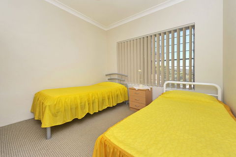 Adriana 6 / 83 85 Ronald Avenue - Redcliffe Tourism 2