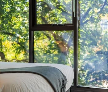 Accommodate Canberra Midnight Apartments - Redcliffe Tourism 4