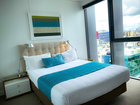 Apartments On Connor - Redcliffe Tourism 1