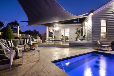 Florence - Redcliffe Tourism 4