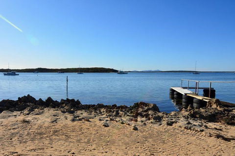 CDC 625 Beach House - Redcliffe Tourism 4