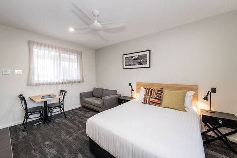 Avenue Motel Apartments - Redcliffe Tourism 2