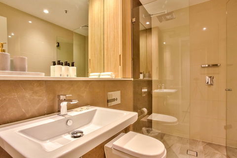 Apartment Darling Harbour Day St. 3 - Redcliffe Tourism 5