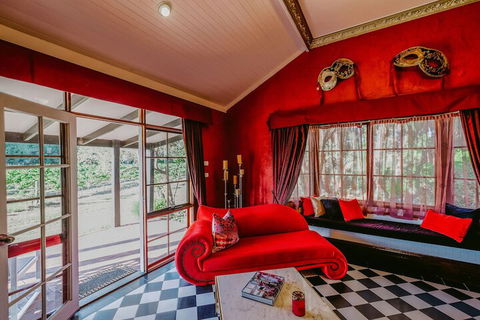Casuarina Estate - Redcliffe Tourism 7