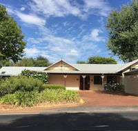 The Noble Grape Guesthouse - Redcliffe Tourism