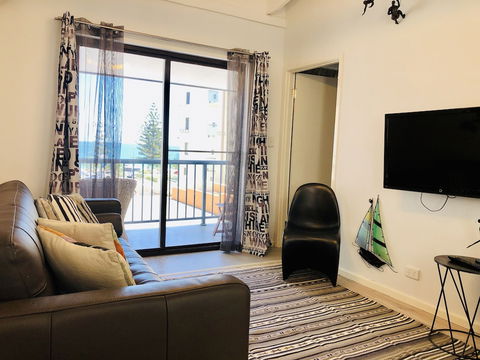 West Beach Lagoon 212 - Gorgeously Decorated - Redcliffe Tourism 4