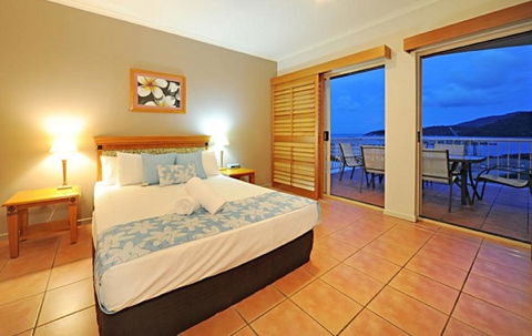 At Boathaven Bay Holiday Apartments - Redcliffe Tourism 3
