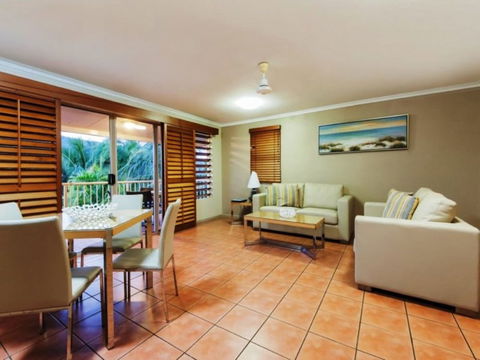At Boathaven Bay Holiday Apartments - Redcliffe Tourism 6