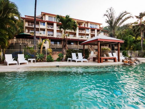 At Boathaven Bay Holiday Apartments - Redcliffe Tourism 2