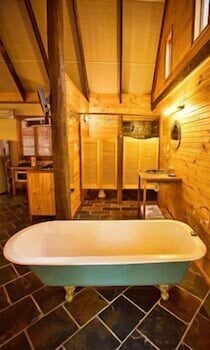 Rainforest Ranch - Redcliffe Tourism 6