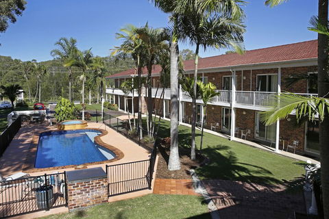 Aston Motel Yamba - Redcliffe Tourism 2