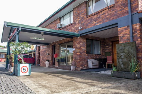 Arabella Motor Inn - Redcliffe Tourism 5