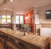 Mad Monkey Backpackers Bayswater - Redcliffe Tourism