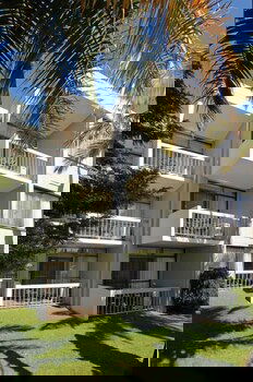 East Port Motor Inn - Redcliffe Tourism 3