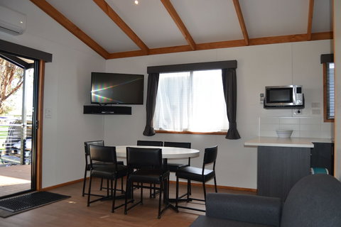 Portland Tourist Park - Redcliffe Tourism 5