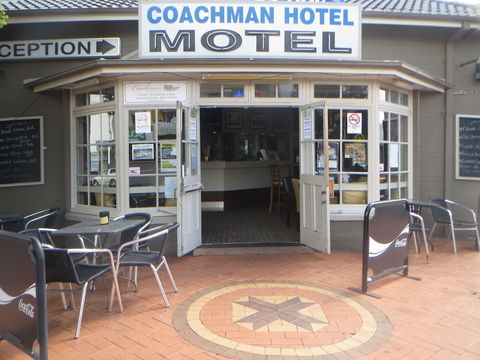 Coachman Hotel Motel - Redcliffe Tourism 3