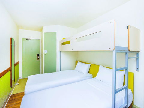 Ibis Budget Newcastle - Redcliffe Tourism 6