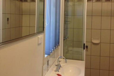 Cityside Accommodation - Redcliffe Tourism 4