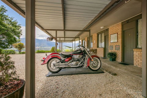 Allamar Motor Inn Motel - Redcliffe Tourism 4