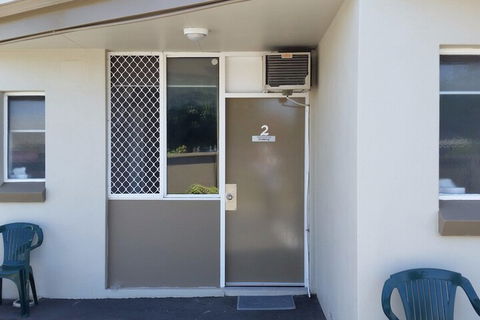 Foreshore Motel - Redcliffe Tourism 6