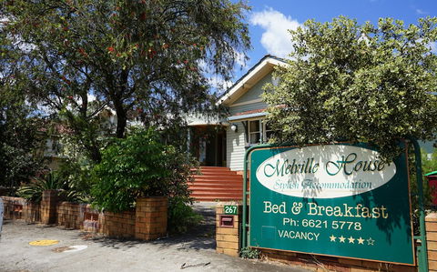 Melville House - Redcliffe Tourism 2