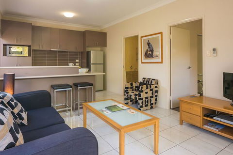 Emerald Inn - Redcliffe Tourism 7