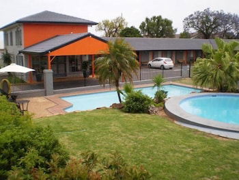 Country Leisure Motor Inn - Redcliffe Tourism 4