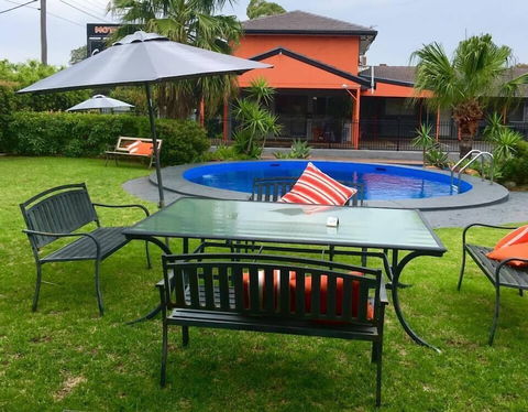 Country Leisure Motor Inn - Redcliffe Tourism 5