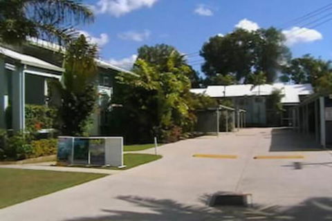 Coral Reef Apartments - Redcliffe Tourism 1