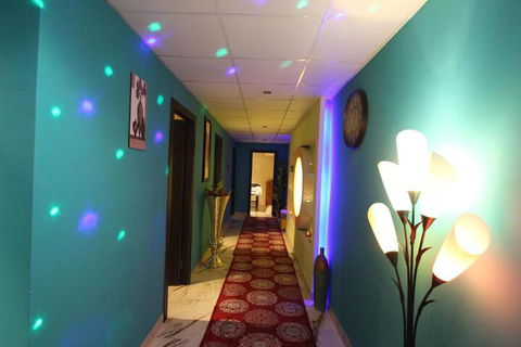 Coachmens Inn Motel - Redcliffe Tourism 2