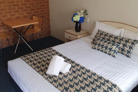 MAS Country Colonial Motor Inn - Redcliffe Tourism 5