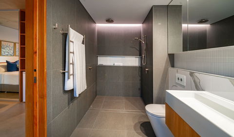 Aria Port Douglas Villas - Redcliffe Tourism 5
