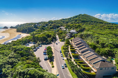 A Perfect Stay - 4 James Cook Apartments - Redcliffe Tourism 2