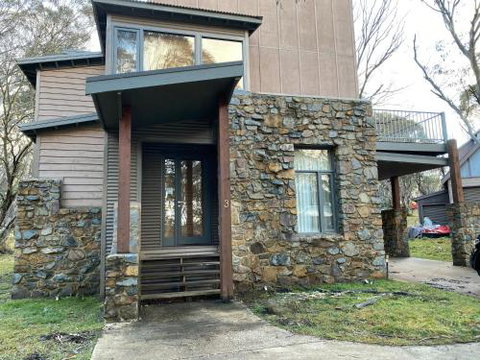 Alpine Walkabout Alpine Getaways - Redcliffe Tourism 0