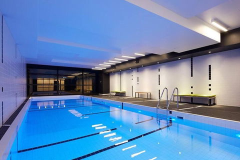 A Modern & Central Apt With Beautiful City Views - Redcliffe Tourism 6