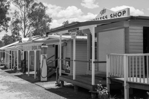 Anduramba Homestead B & B - Redcliffe Tourism 3